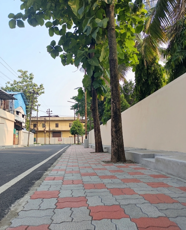 Pivot Tiles